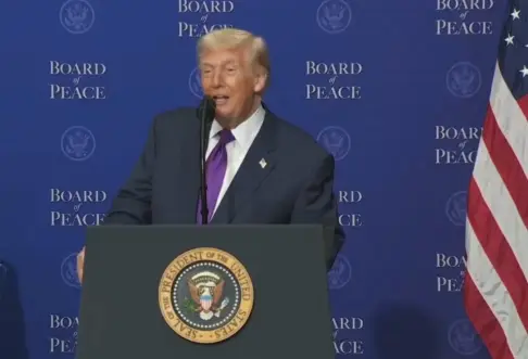 Read more about the article Pejabat Trump beri Penjelasan ke Kongres soal Potensi Serangan ke Iran